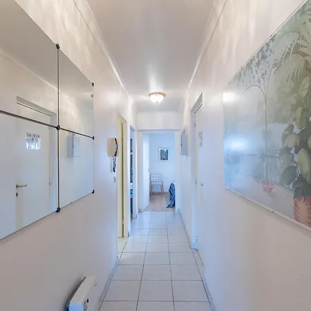 Spacious On 4th Floor アパート ミデルケルケ